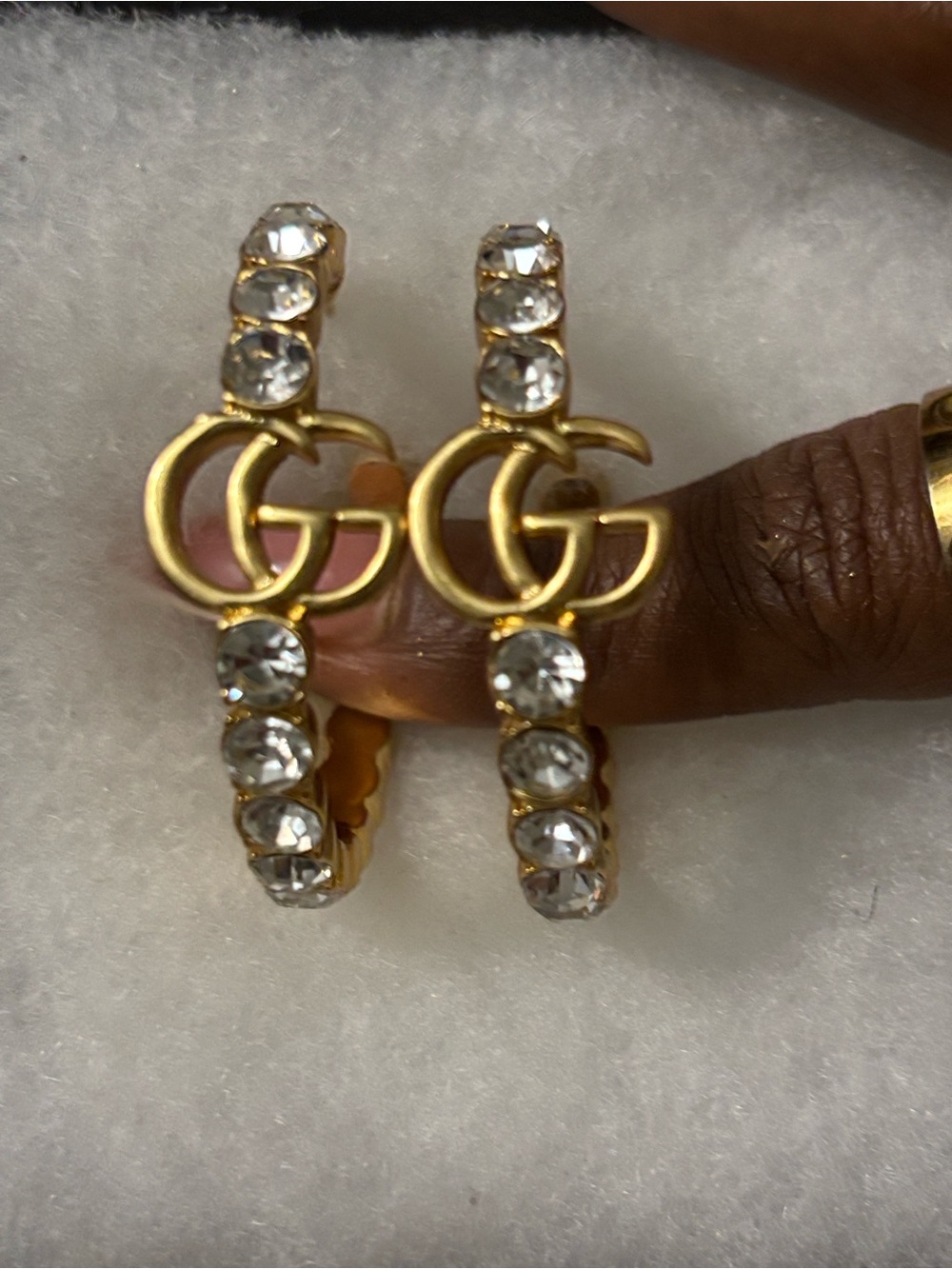 GG Gold-Tone Floral Turquoise & White Stone Hoop Earrings - Picture 4 of 5